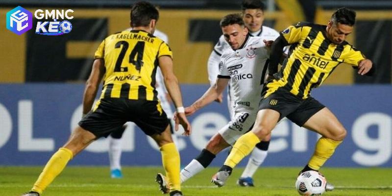 Soi kèo Corinthians vs Penarol